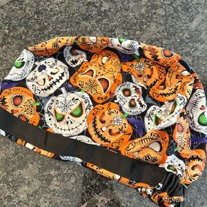 Jack-o’-lantern scrub hat